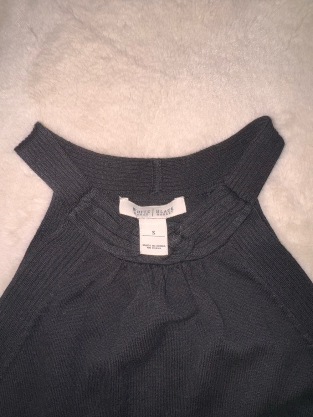 ✨4+ 50% OFF| White House Black Market Ribbed Halter Top Braided Neckline size S